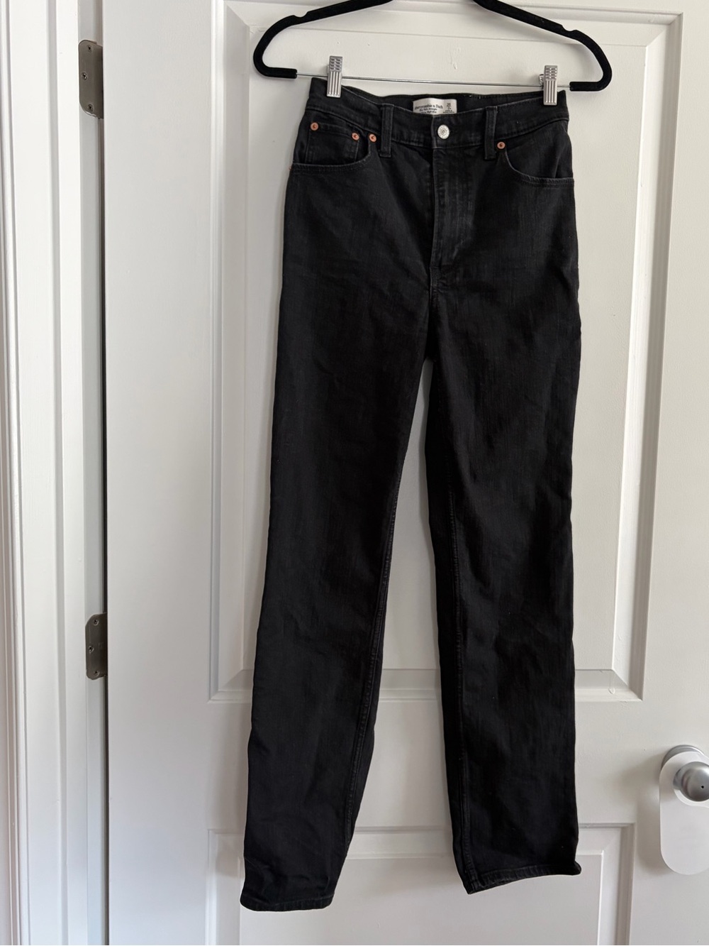 Abercrombie & Fitch the 90’s straight ultra high rise